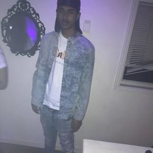 Meet your Posher, Slaat